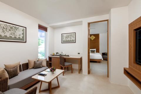 Splash Beach Resort, Mai Khao Phuket Resort in Mai Khao