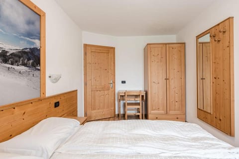 Gaia Residence Hotel Apartment hotel in Province of Brescia