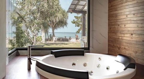 Southern Lanta Resort Resort in Sala Dan