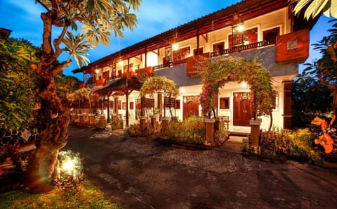 Bali Taman Beach Resort & Spa Lovina Hotel in Buleleng