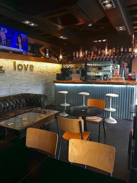 Peace and Love Hostel Hostel in Paris