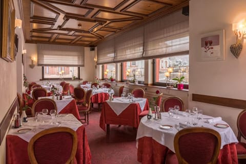 Logis Hostellerie Motel Au Bois Le Sire Hotel in Orbey