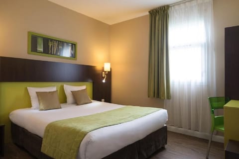 The Originals City, Hotel Novella Premium, Nantes Est Hotel in Carquefou