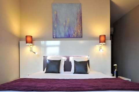 The Originals City, Hotel Novella Premium, Nantes Est Hotel in Carquefou