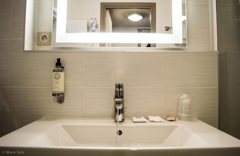 Best Western Auray Le Loch Hotel in Auray