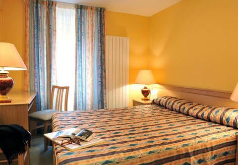 Logis Hotel Le Continental Hotel in Centre-Val de Loire