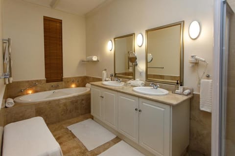 Rosenhof Boutique Hotel Country House in Western Cape