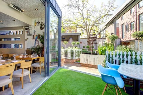 Oddfellows Chester Hotel in Chester