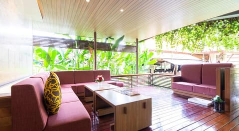 Khaolak Bay Front Hotel Resort in Khuekkhak