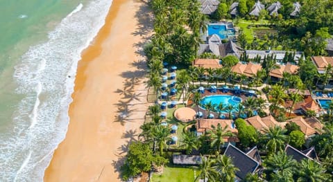 Khaolak Bay Front Hotel Resort in Khuekkhak