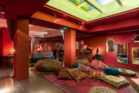 Casa Gracia Barcelona Hostel Hostel in Barcelona