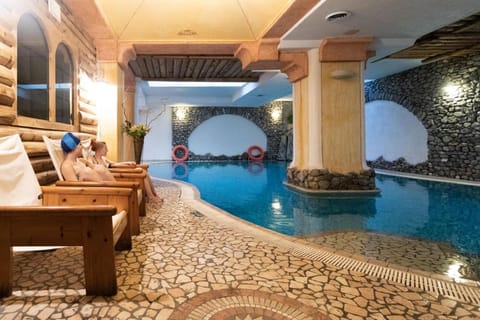 Hotel Helvetia Hotel in Canton of Grisons