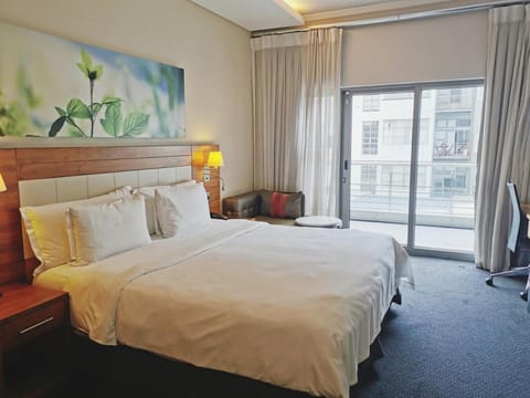 DoubleTree By Hilton Cape Town Upper Eastside Hotel in Cape Town
