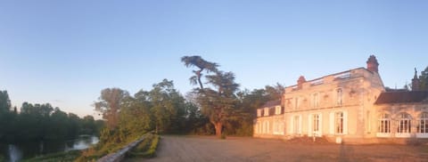 Château de Colliers Bed and Breakfast in Centre-Val de Loire