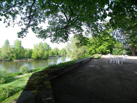 Château de Colliers Bed and Breakfast in Centre-Val de Loire