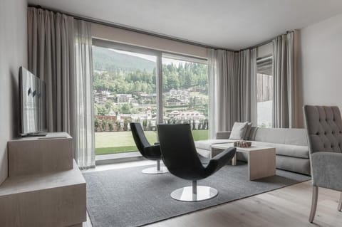 Hotel Gardena Grödnerhof Hotel in Ortisei