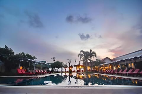 Golden Bay Cottage (SHA Extra Plus) Resort in Sala Dan