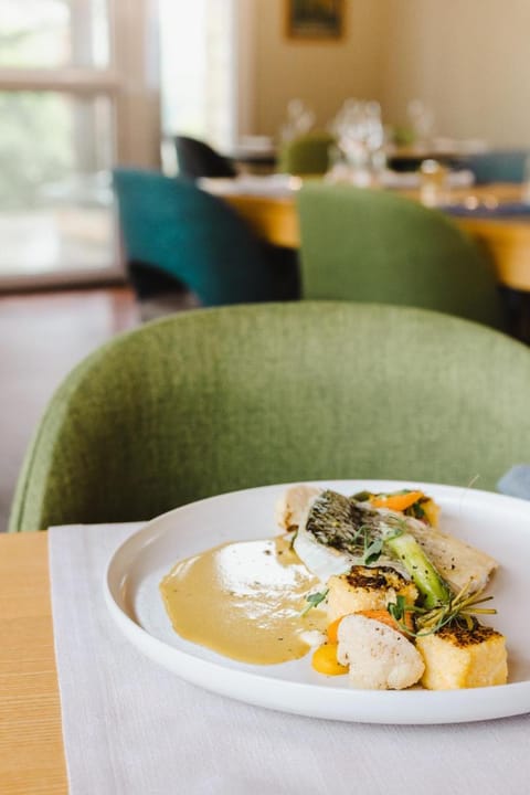 Logis Hotel Le Relais De La Poste Hotel in Normandy