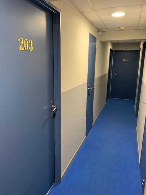 Hotel les Commercants Hotel in Clermont-Ferrand