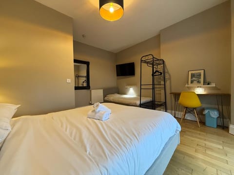 The Riverhouse Bed and Breakfast in Cardiff