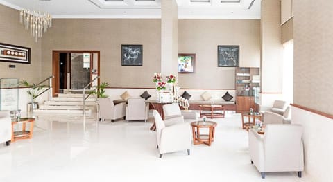 Emirates Plaza Hotel Hotel in Abu Dhabi