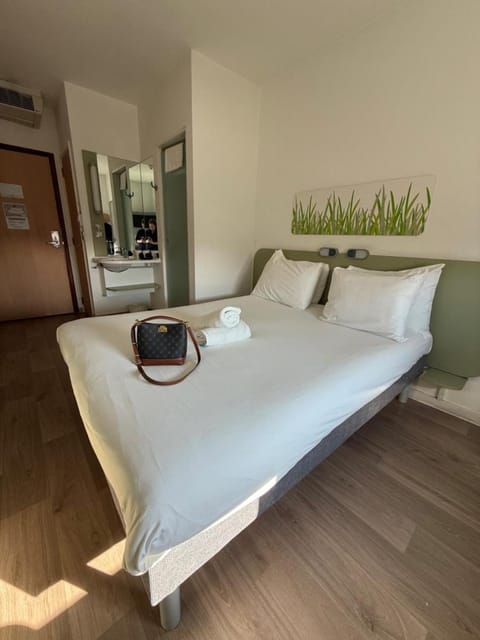 ibis budget Leeds Centre Crown Point Road Hotel in Leeds