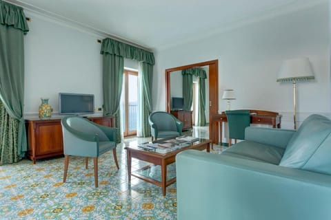 Lloyd's Baia Hotel Hotel in Vietri sul Mare