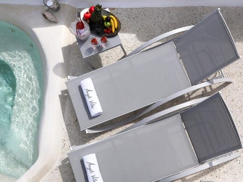 Angels Villas - Prime Concept Villa in Paros, Greece