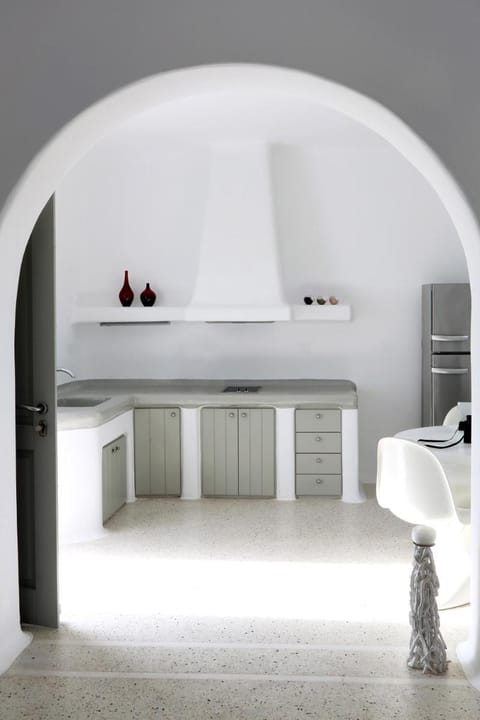 Angels Villas - Prime Concept Villa in Paros, Greece