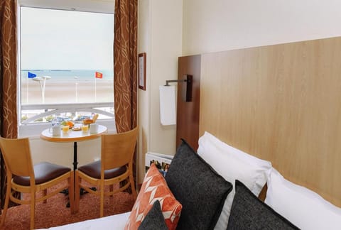 Hotel De Normandie Hotel in Normandy