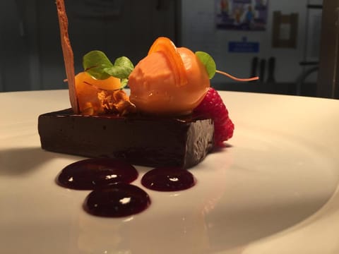 Number 44 Hotel & Bar Hotel in Stonehaven