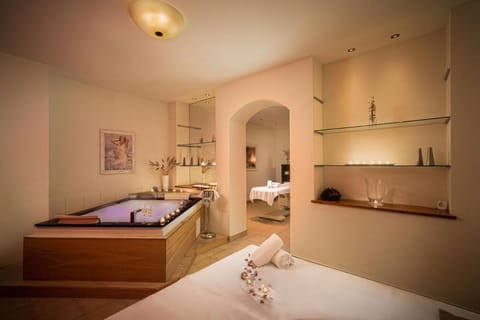 KUHOTEL by Rilano Hotel in Salzburgerland