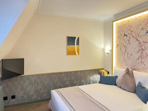 Princesse Caroline Hotel in Paris