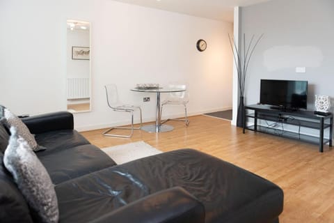 City Stay Apartments - Hub Apartment in Milton Keynes