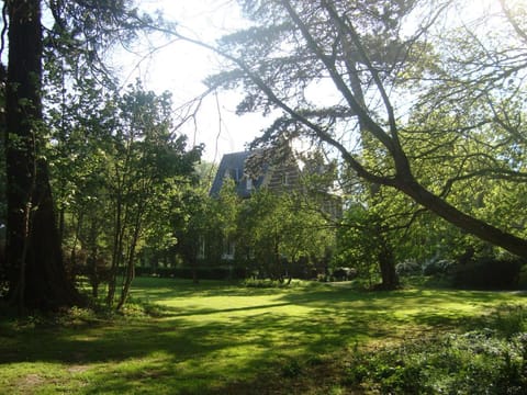 Chalet Du Bel Event Bed and Breakfast in Normandy