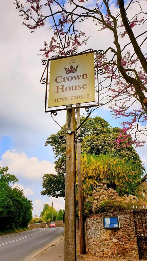 The Crown House Inn Bed and Breakfast in Uttlesford