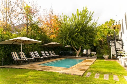 Maison Chablis Guest House Bed and Breakfast in Franschhoek