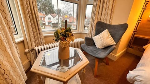 Pine Lodge Hotel & Restaurant Mansfield Hotel in Mansfield