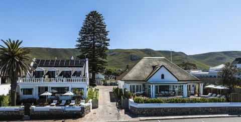 La Fontaine Guest House Hermanus Bed and Breakfast in Hermanus