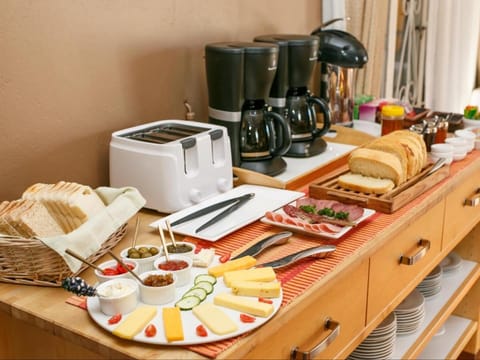 Gumtree Guest House Bed and Breakfast in Western Cape