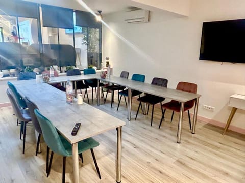 Residence Aurmat a Boulogne-Billancourt Apartment hotel in Paris