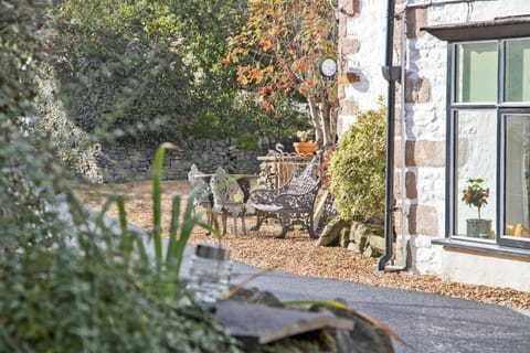 Hawthorn Farm Guest House Country House in High Peak District