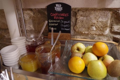 Le Cadoudal Hotel in Auray