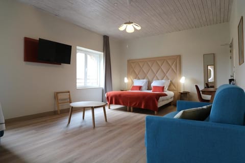 Domaine de la Courbe Hôtel & Spa Hotel in Centre-Val de Loire