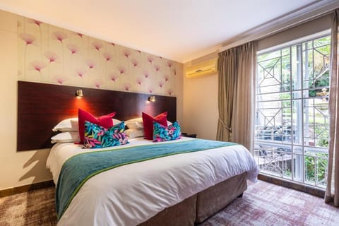 Signal Hill Lodge Hotel in Cape Town