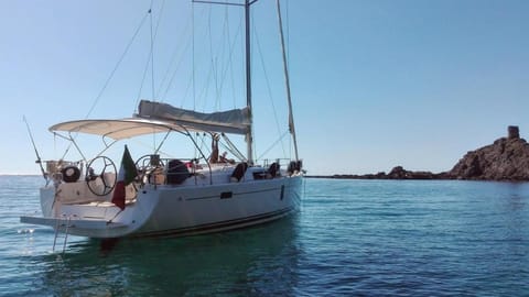 Hotel Maison Tresnuraghes Hotel in Sardinia