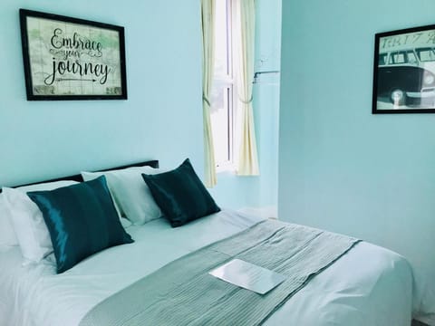 Highlea Guest House Bed and Breakfast in Weston-super-Mare