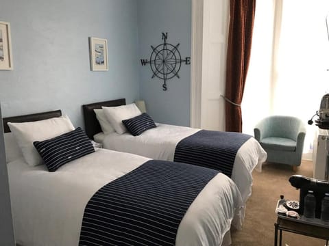Highlea Guest House Bed and Breakfast in Weston-super-Mare