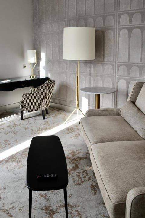 Chateau Belmont Tours by The Crest Collection Hotel in Tours