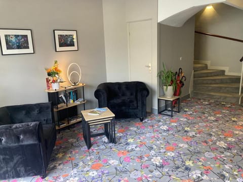 The Originals City, Hotel du Chateau, Pontivy (Inter-Hotel) Hotel in Brittany